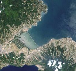 320px-Isahaya_bay_landsat.jpg